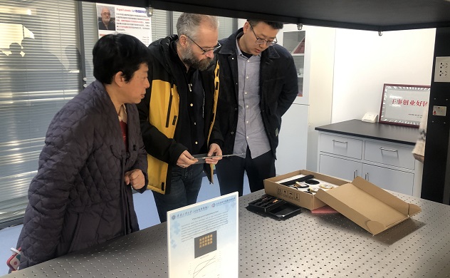 1740100598261057438.jpg 济南中心参观照-1.jpg